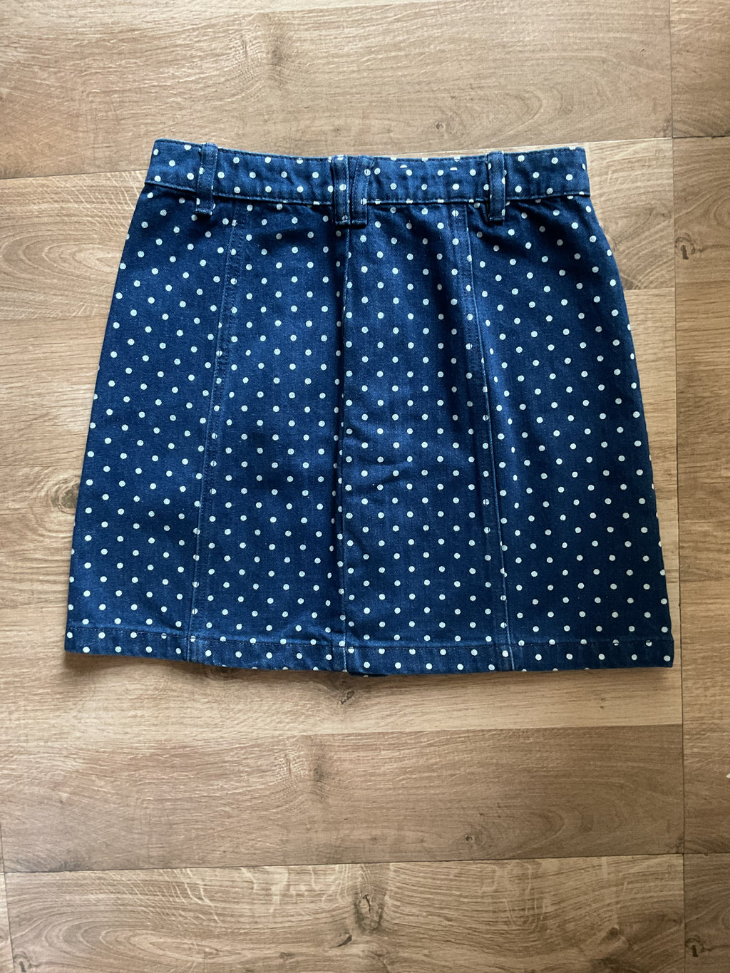 7 Buttoned Polka Dot Skirt
