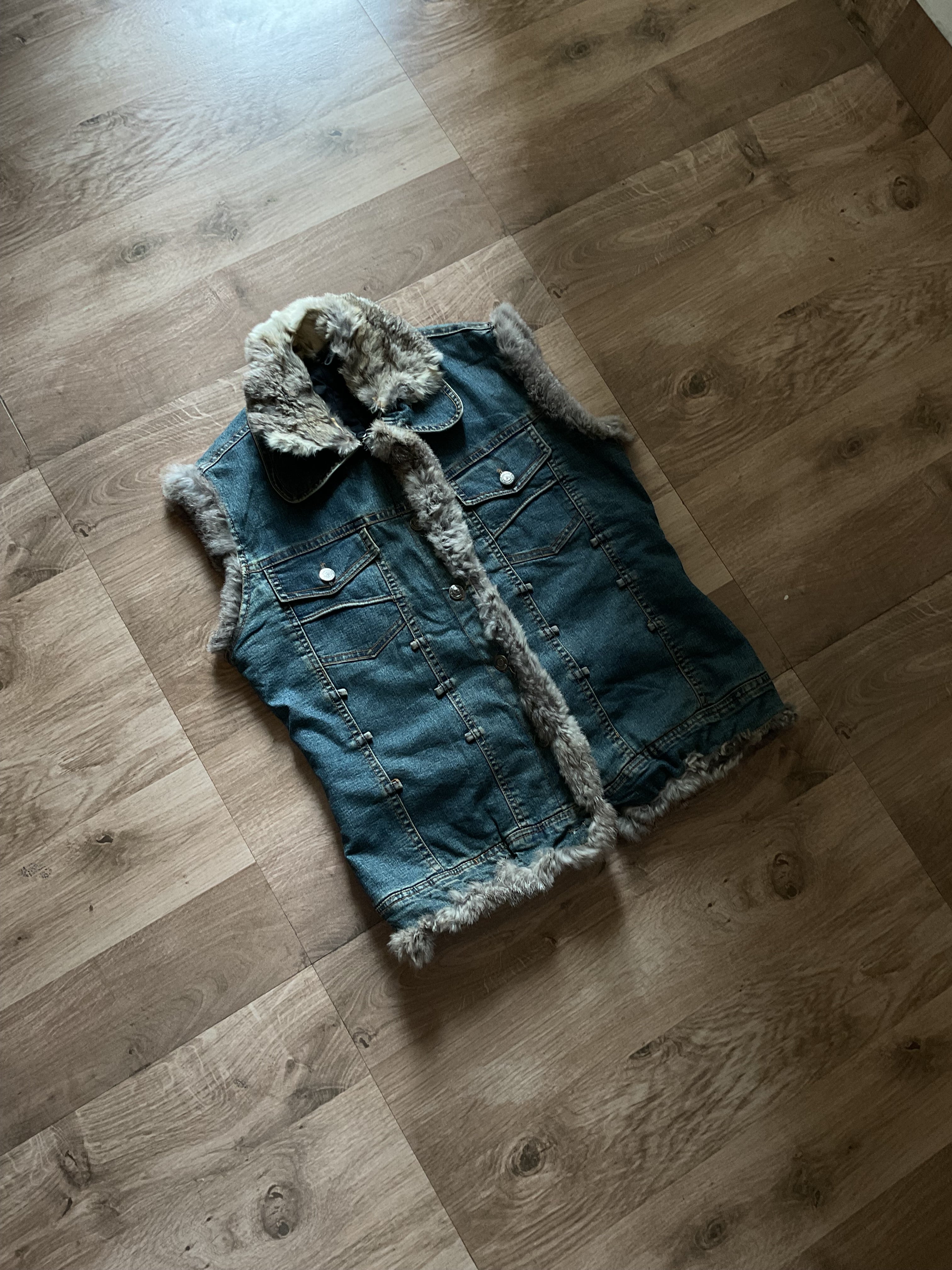 Denim Fur Sleeveless Jacket