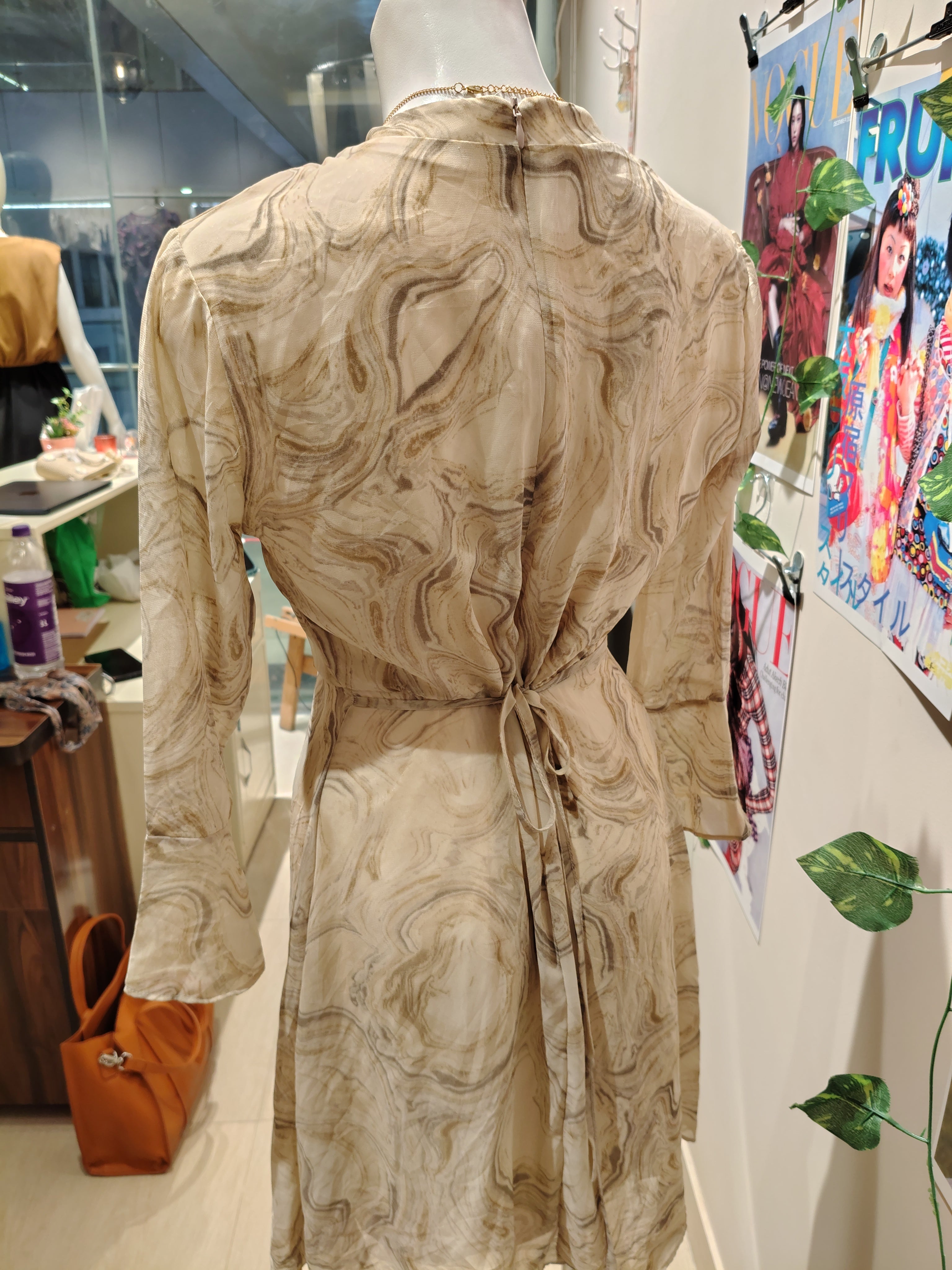 marble dress bust 32-34