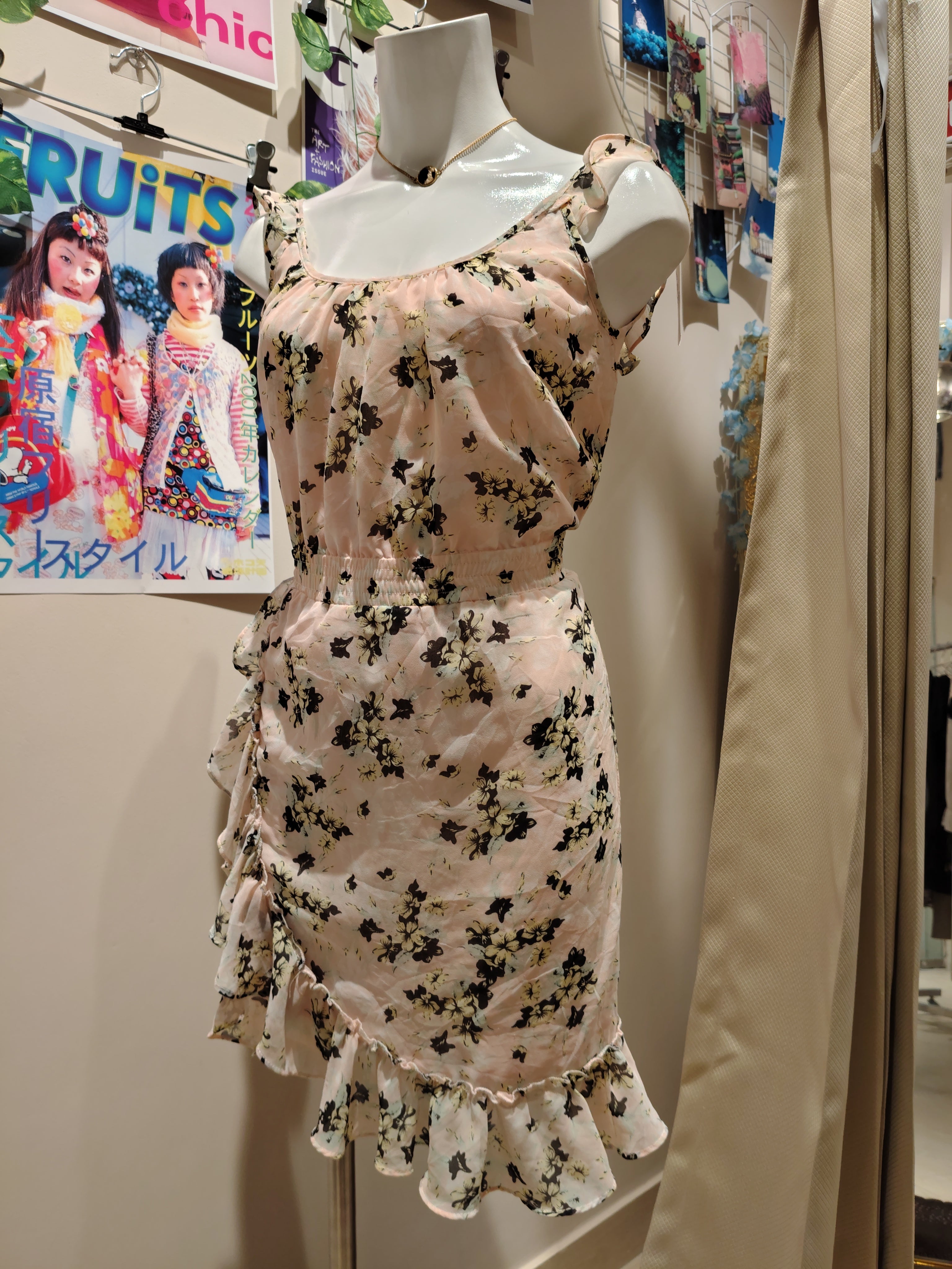 riose dress  bust 34