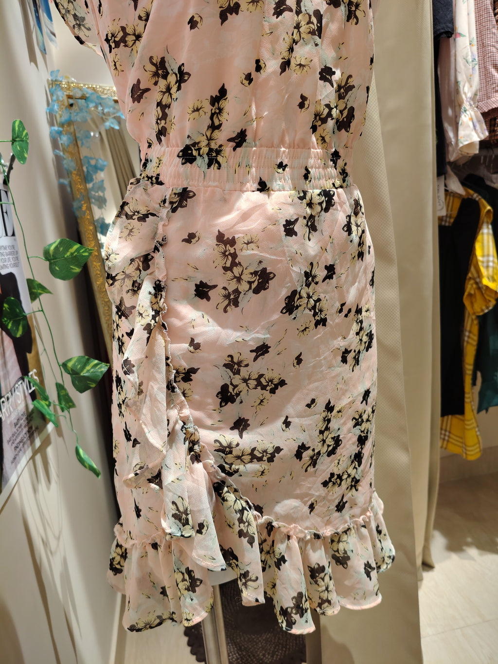 riose dress  bust 34