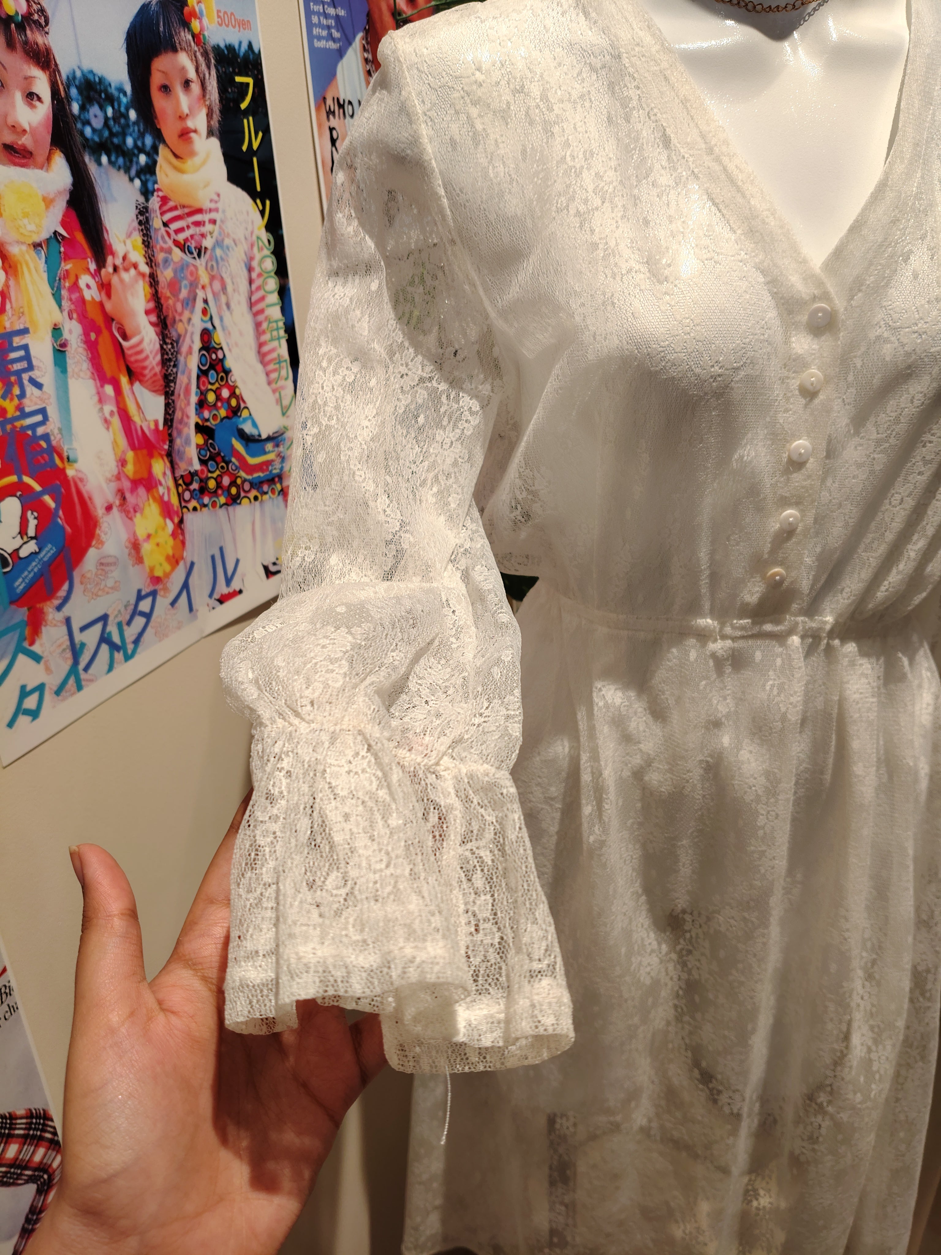 wind dress. bust 38