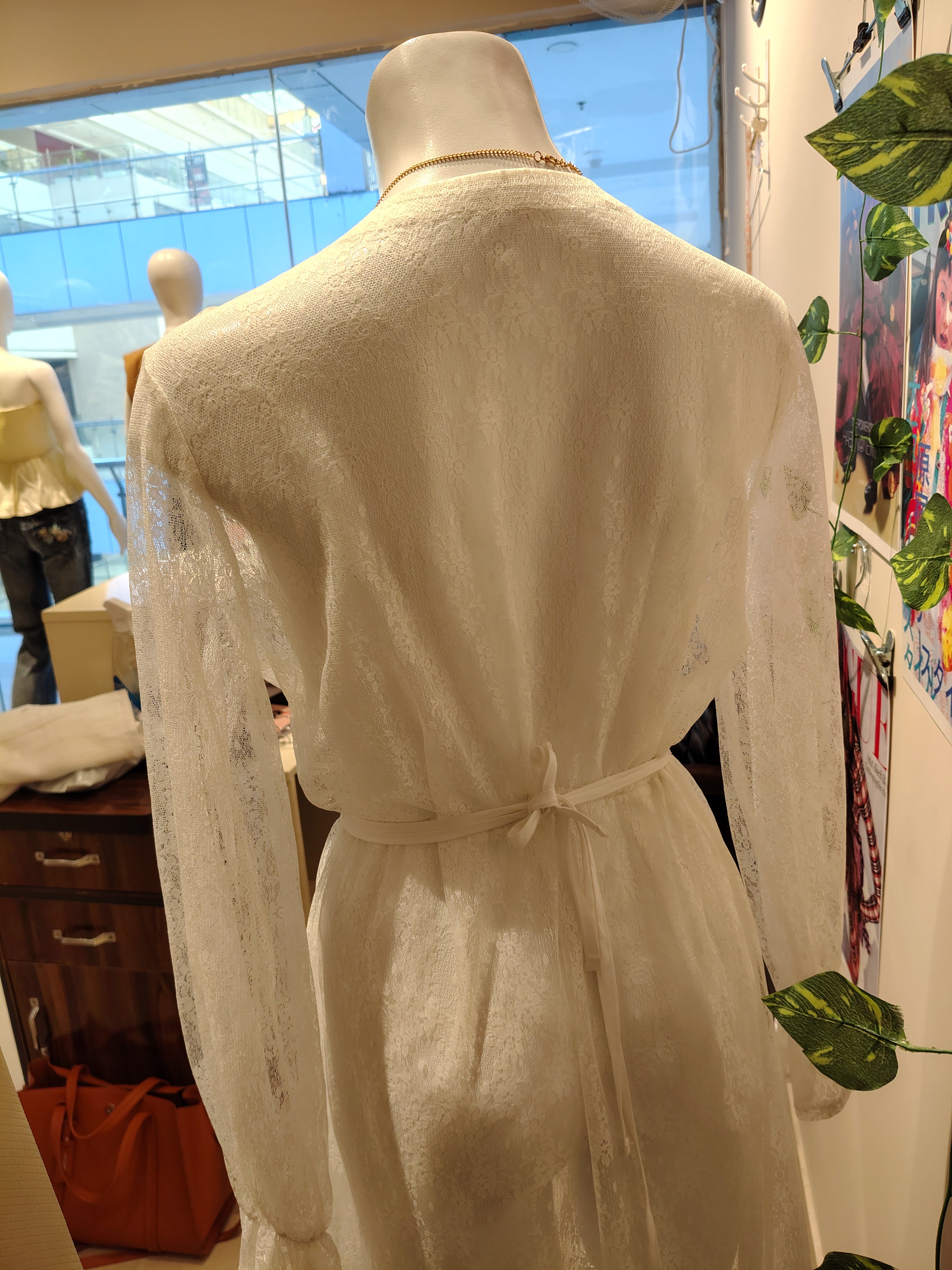 wind dress. bust 38