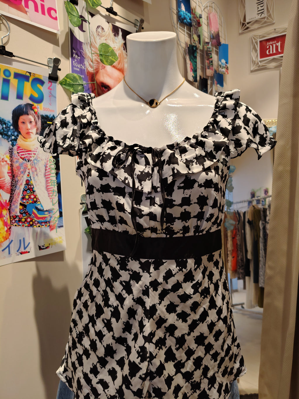 marlow  bust 30-32