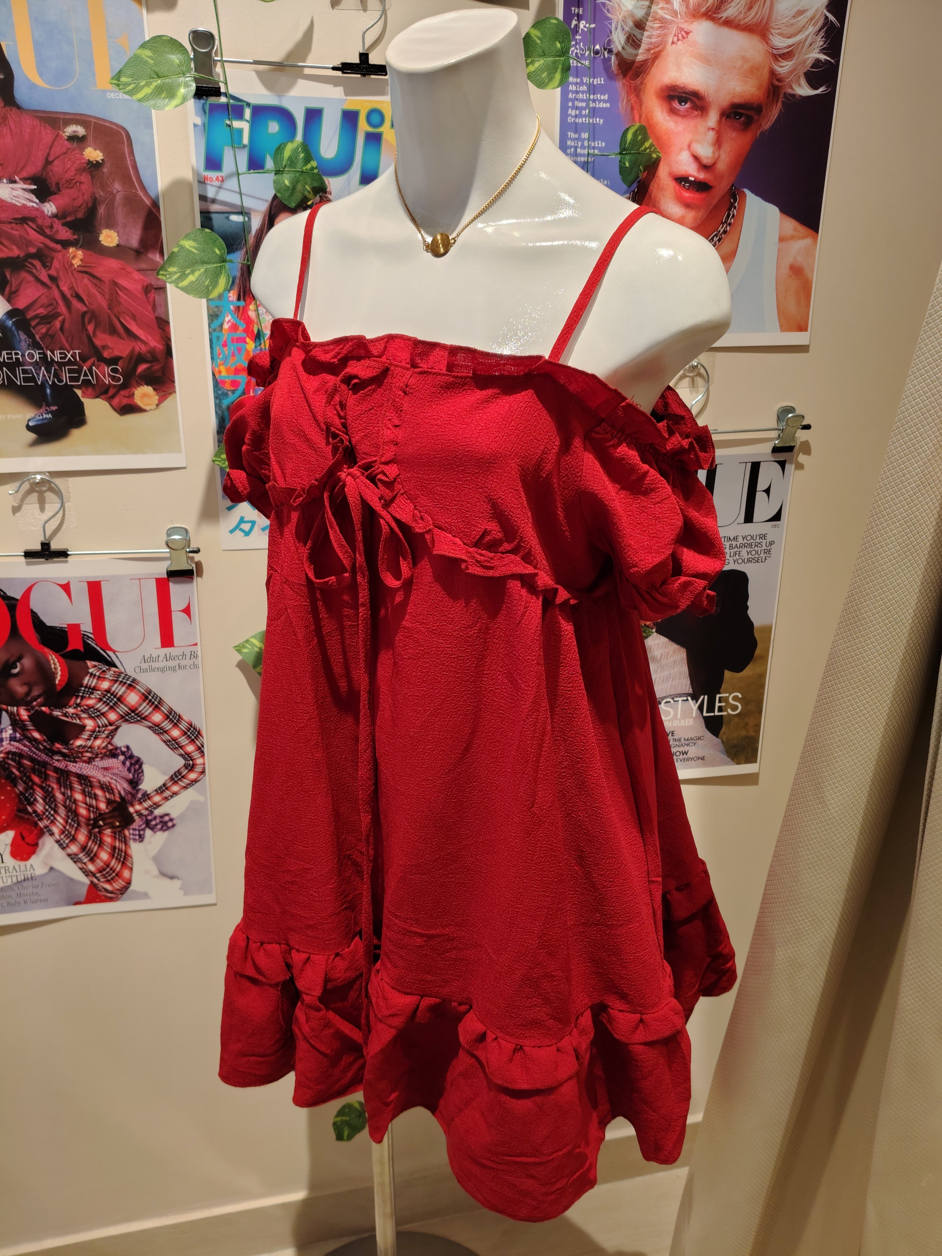 crimson dress bust 32-34