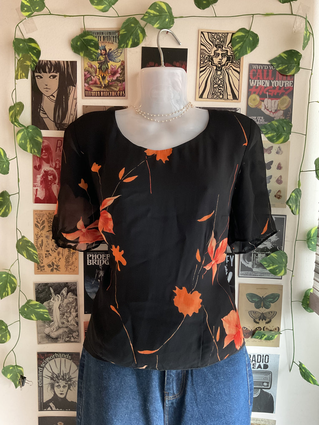 Shoulder Pad Floral Top