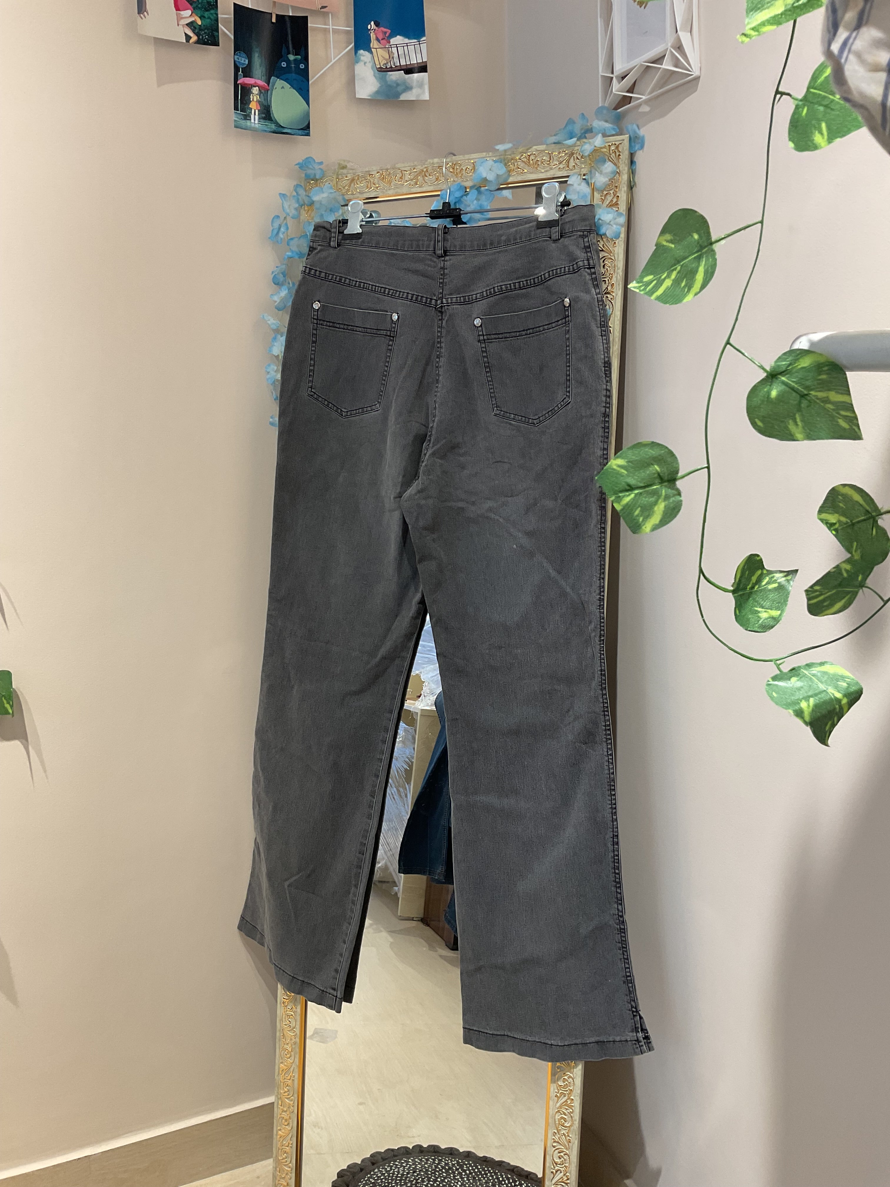 Fade Grey Jeans