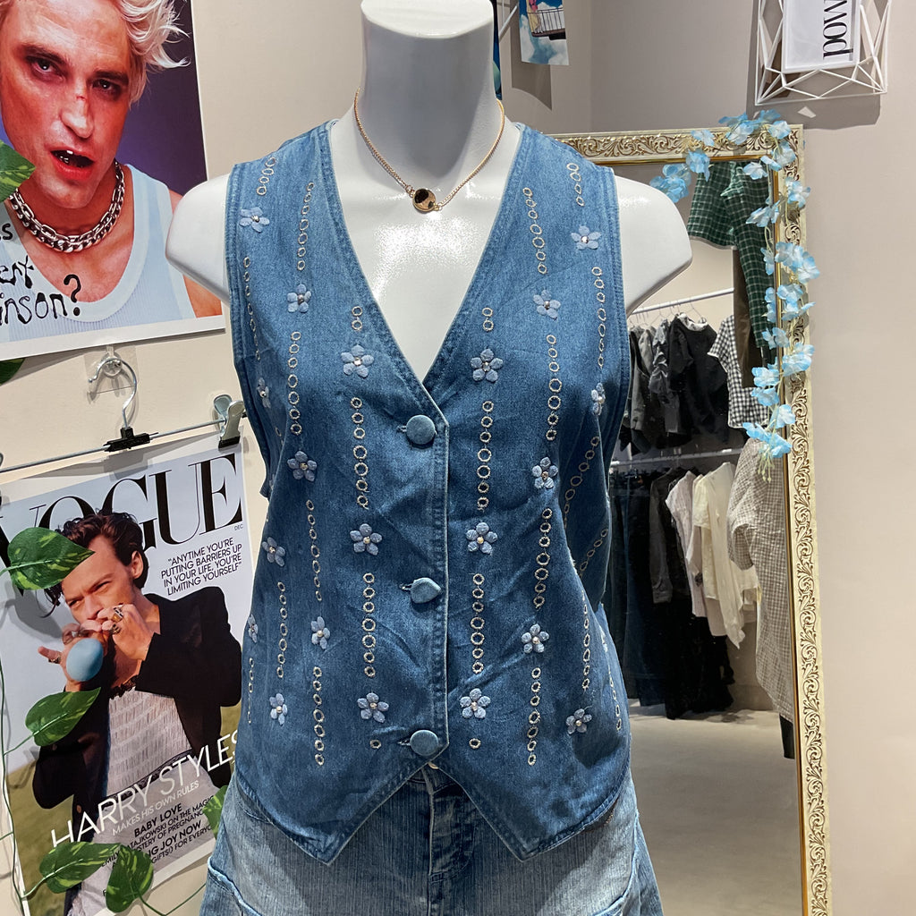 Daisy Vest - Bust 36"