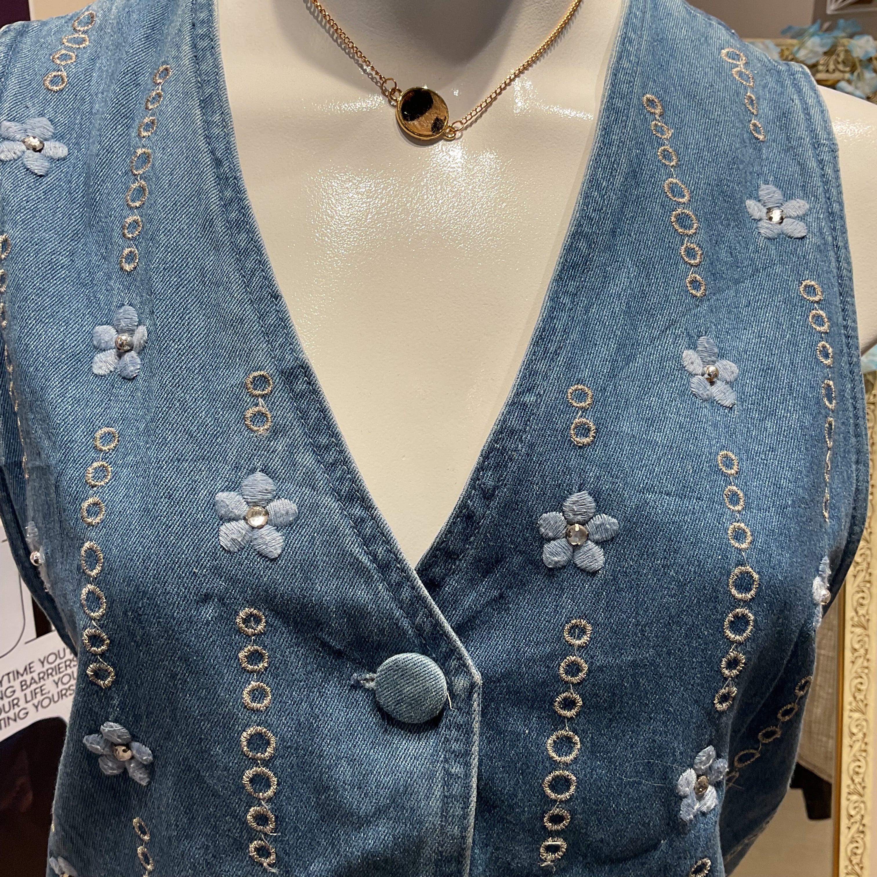 Daisy Vest - Bust 36"