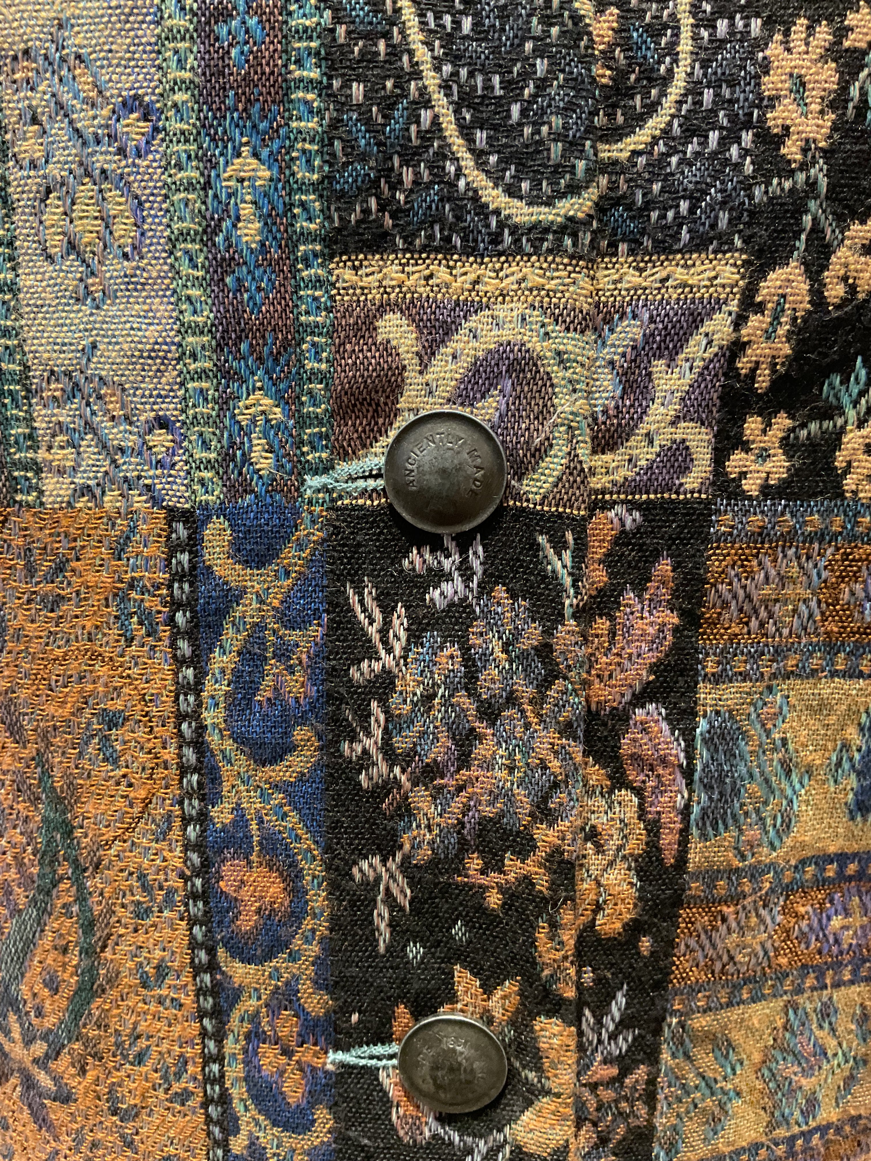 Vintage tapestry vest - bust 36